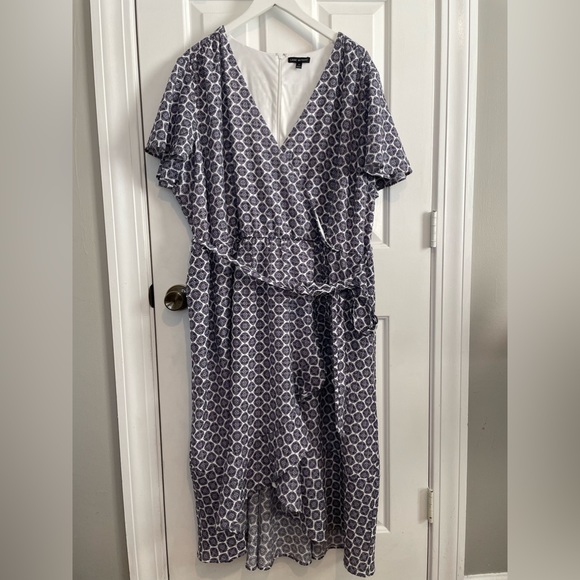 Lane Bryant Dresses & Skirts - Lane Bryant | Short Sleeve High Low Ruffle Hem Dress